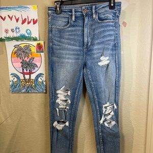 Women's American Eagle Distressed Skinny, Hi-waisted Jegging/Jeans- Size 6 Short